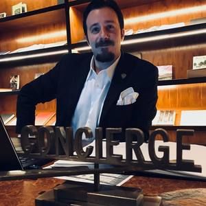 Meet your Posher, Andrew